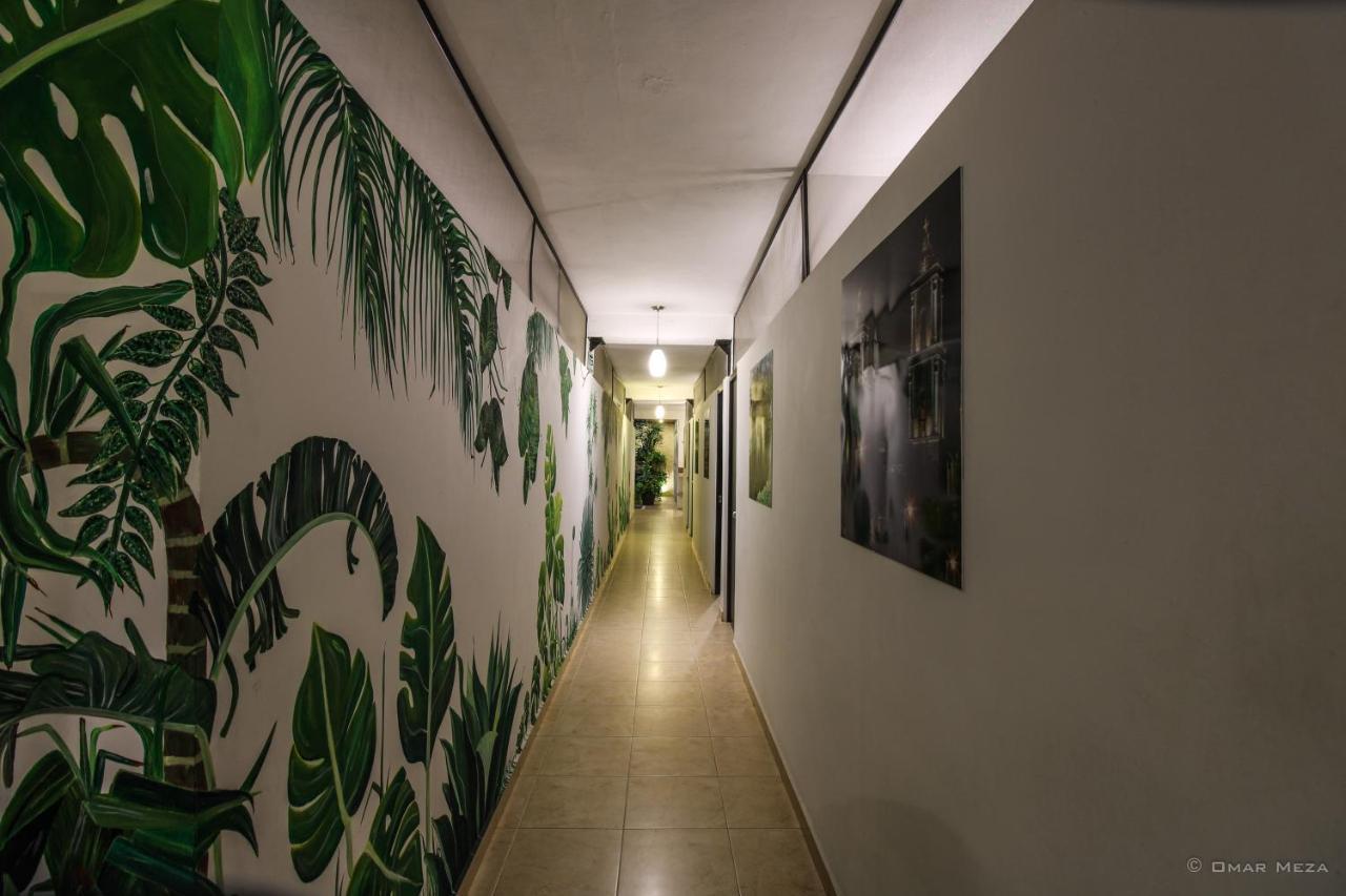 Hostal Gayser バリャドリッド エクステリア 写真